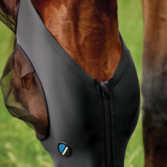 Weatherbeeta ComFiTec Deluxe Stretch Fly Mask With Ears (Black/Black) alternative