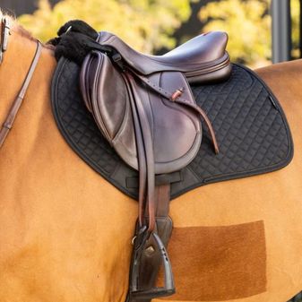 Woof Wear Close Contact Sheepskin Saddlepad (Black) alternative