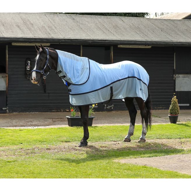 Equilibrium Quick Chill Cool Rug With Detachable Neck