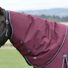 Weatherbeeta ComfiTec Essential Turnout Neck Cover 0g (Burgundy/Navy) Weatherbeeta ComfiTec Essential Turnout Neck Cover 0g (Burgundy/Navy)