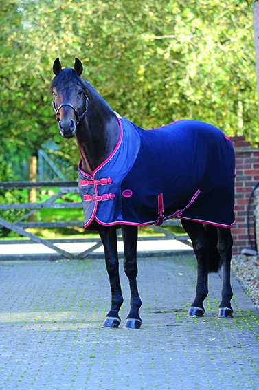 Weatherbeeta Fleece Cooler Standard Neck (Navy/Red/White)