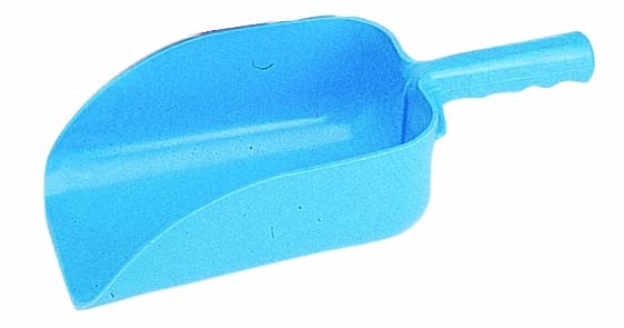 Roma Plastic Feed Scoop (Blue)