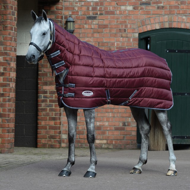 Weatherbeeta ComfiTec 210D Channel Quilt Stable Rug Combo 400g Heavy (Maroon)