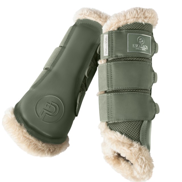 Eskadron Platinum Faux Fur Brushing Boots (Fossil)