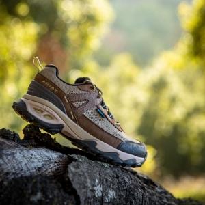 Next up is the Traverse Low…🥾 All the versatility you’d expect from the Traverse Mid, in a low...